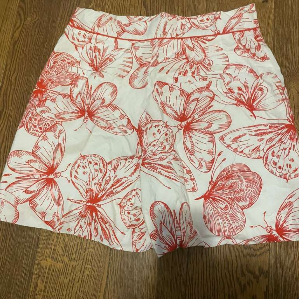 Lela Rose Red And White Butterfly Print Shorts